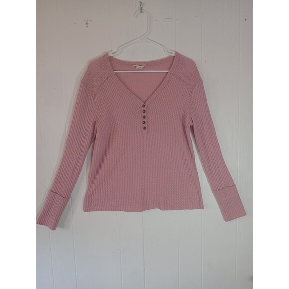 🌍5/$10🌏 Medium Caslon Pink Sweatshirt with faux buttons - Picture 2 of 9
